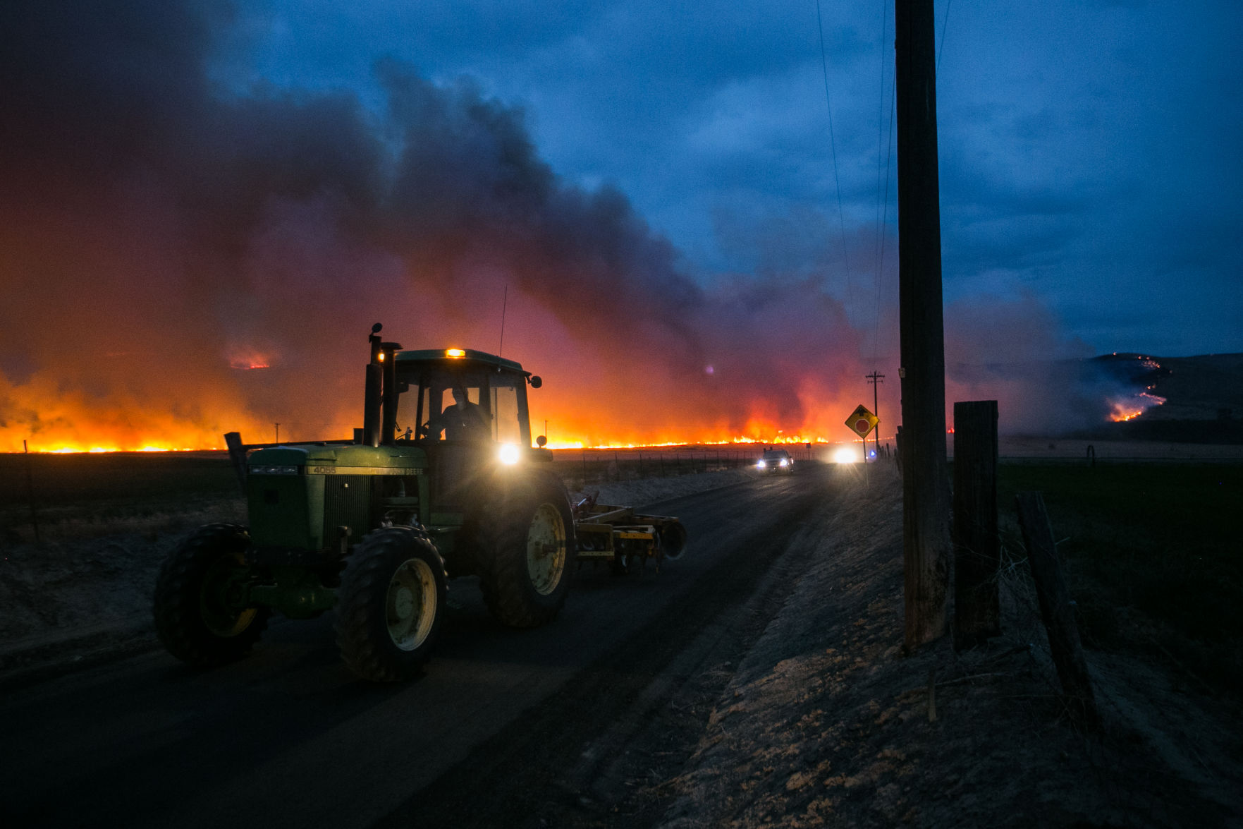 Aug. 16, 2020 | Ahtanum Ridge brush fire